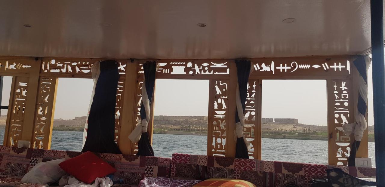 Nile Sunrise Felucca Boat Private Rental Luxor Eksteriør billede