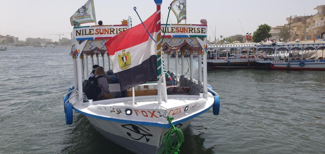 Nile Sunrise Felucca Boat Private Rental Luxor Eksteriør billede